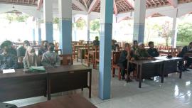 Penerjunan dan Penerimaan Mahasiswa Institut Seni Indonesia ( ISI ) Yogyakarta